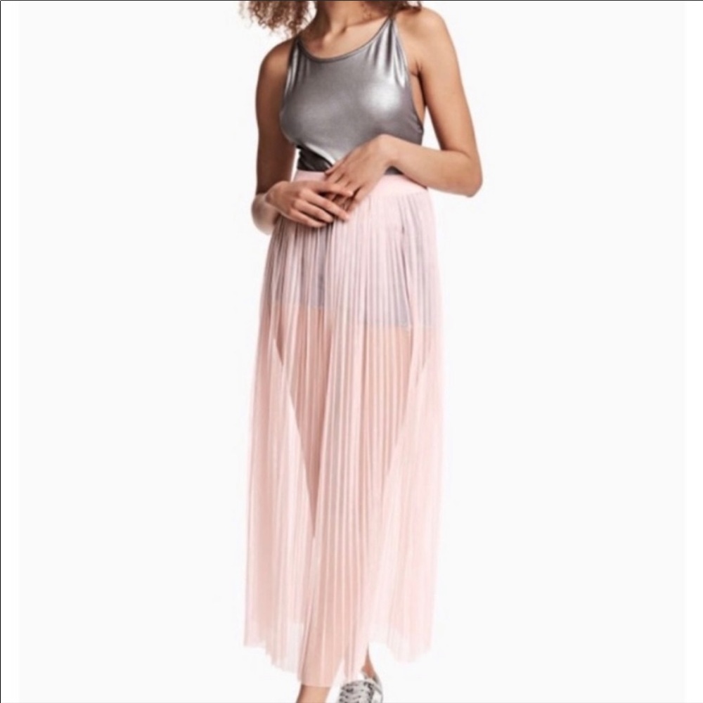 H&M and Coachella sheer maxi skirt EDC Halloween Costume size 8 NWT
